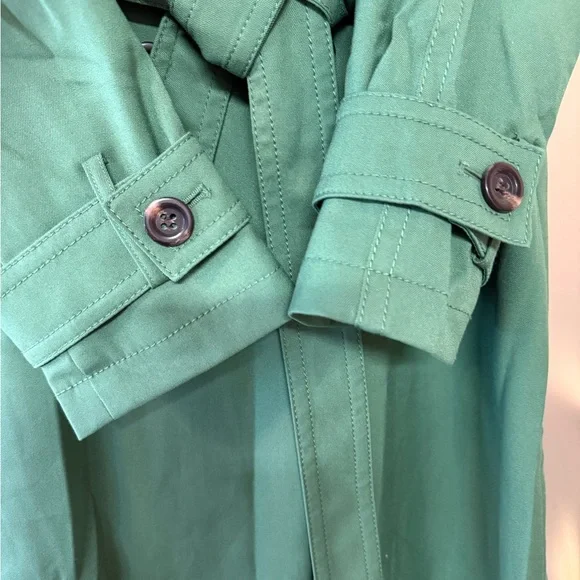 Ann Taylor Classic Green Pleated Back Trench Coat - Picture 2 of 11